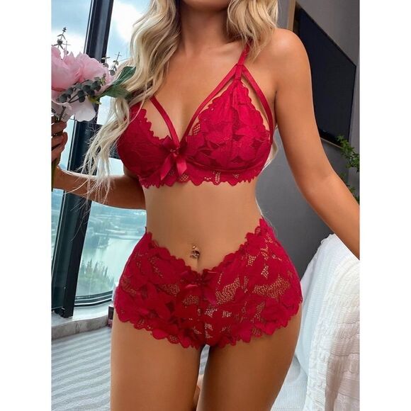 Sexy Floral Lace Lingerie Set - Picture 1 of 8